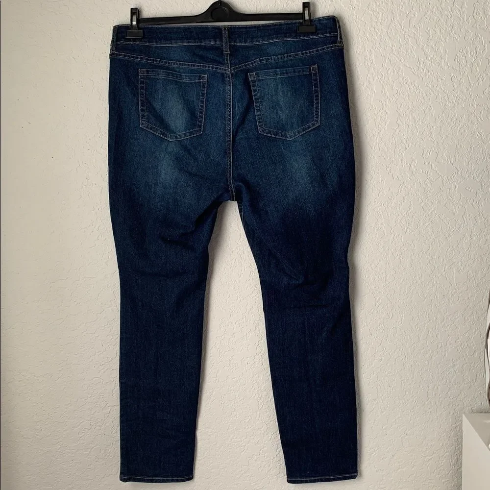 Torrid Denim Women's Dark Wash Skinny Stretch Jeans Size 18 S
